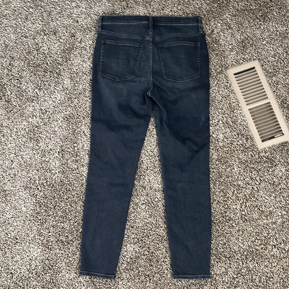 *2/$90, 3/$80 4/$70* J. Crew Toothpick Crop Jean, NWOT - Picture 4 of 6